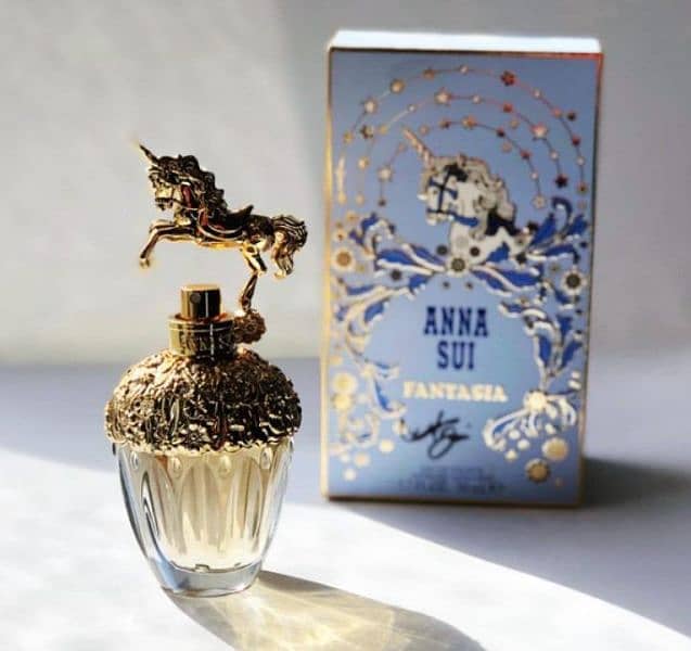 12hrs sweat Resistant anna Sui Perfume 1