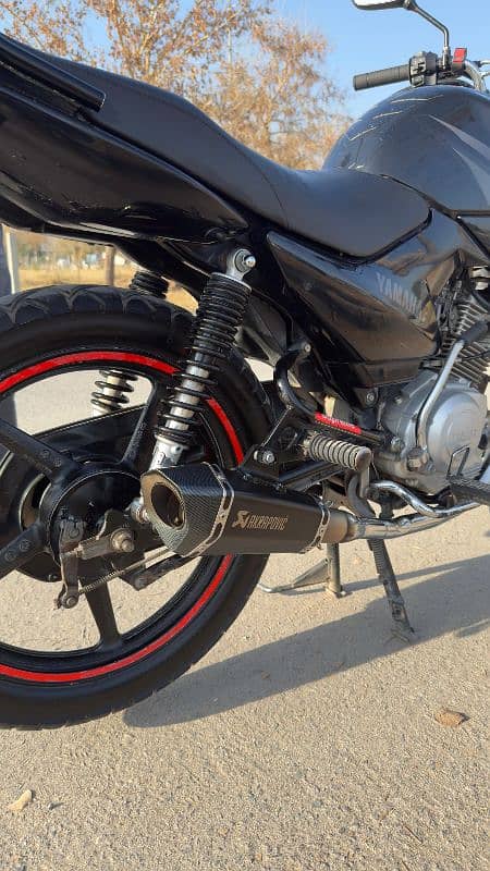 Yamaha Ybr 125g Black color Model 2019  Lahore Registerd 12