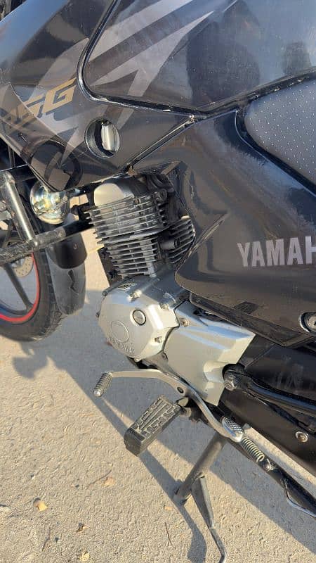 Yamaha Ybr 125g Black color Model 2019  Lahore Registerd 13