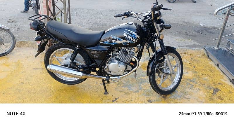 Suzuki GS 150SE 10/10 LIKE A ZERO METER SELL CALL PLZ 03166900271 2