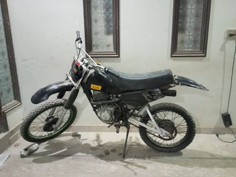 trail with 250cc 4 stock Engine 1980 model 0