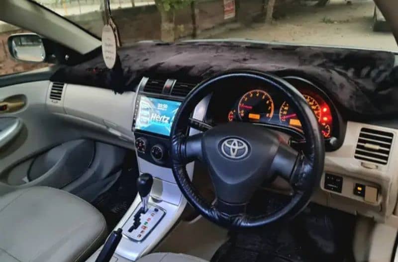 Toyota Corolla GLI 2014 call 0/3/4/5/5/6/1/3/6/7/8/ 13