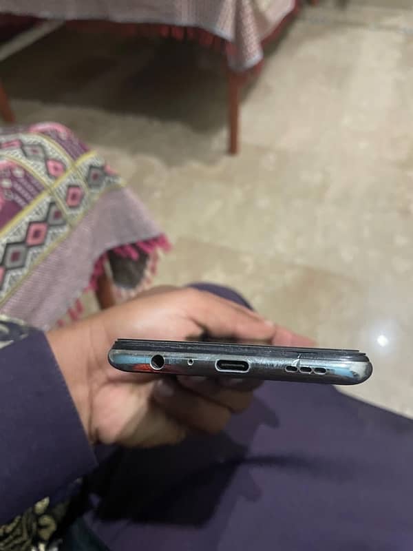 OPPO F19 Pro 8/128 PTA Approved 1