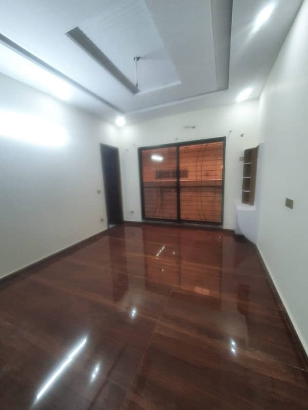 10 Marla Upper Portion For Rent Lower Portion locked Wapda Town 0