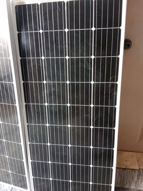 solar panels 160W for urgent sale 1