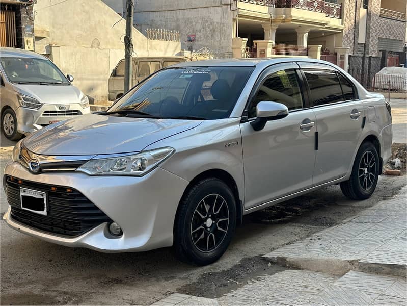 Toyota Corolla Axio 2017 6