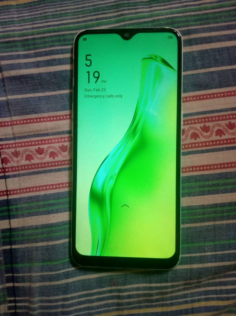 OPPO A31 0