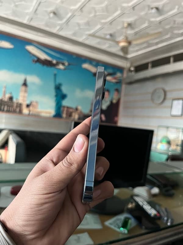 iphone 13 pro 128 gb non pta (factory unlock) 3