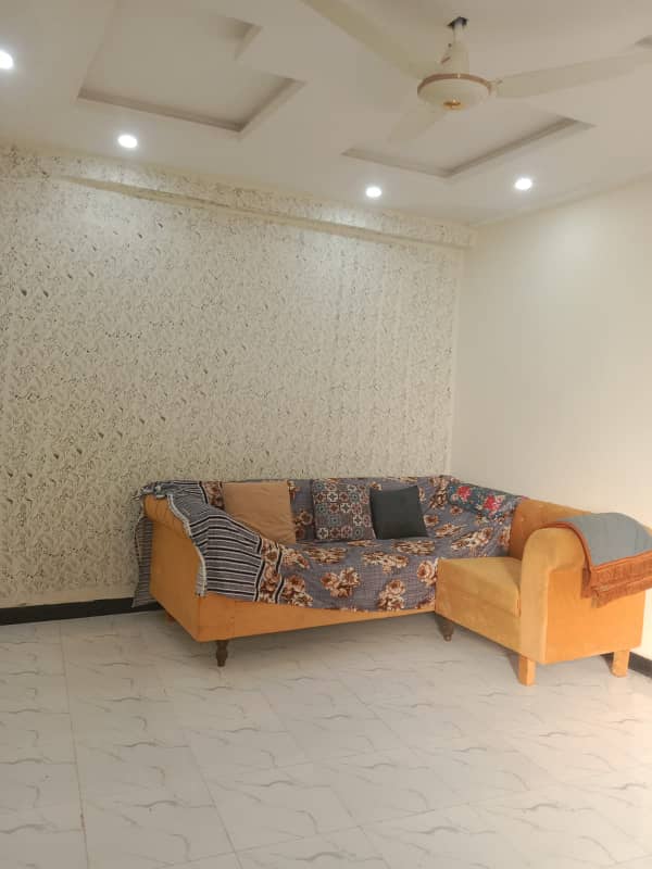 One Bedroom Furnished Flat Available For Rent 5