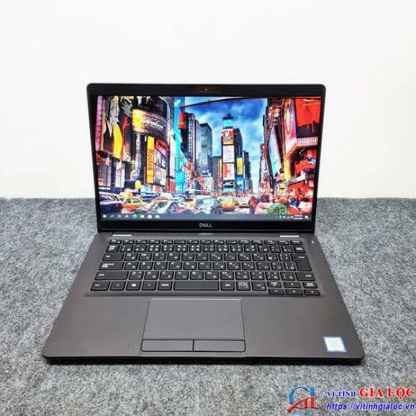 Dell latitude 5300 i5 8th generation  8GB Ram 256GB SSD 5