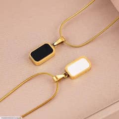 Stunning Gold Plates Black Stone Plain Necklace 1 Pcs