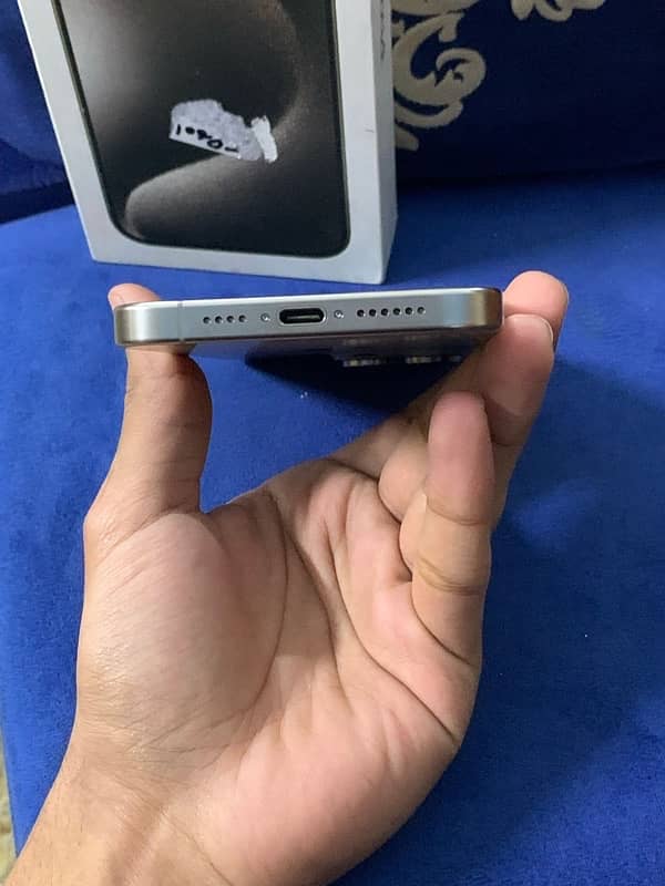 Iphone 15 pro max 256 gb Natural titanium 2