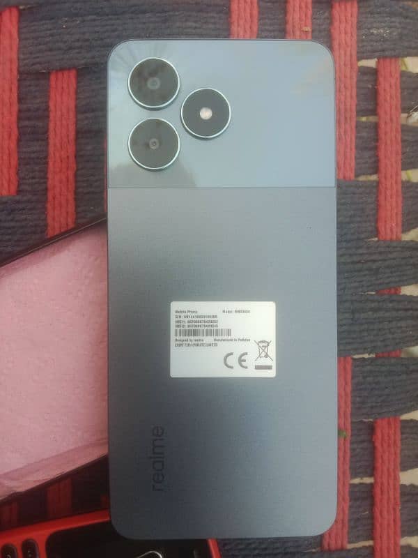 Realme Note 50 4+4/128 5 mahiny warranty 4