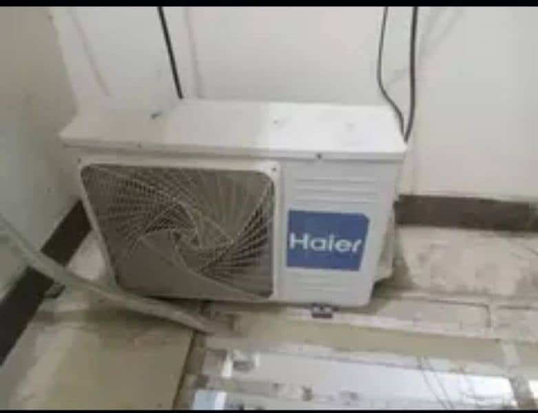 Haier DC Inverter Hot & Cool 1 Ton 1