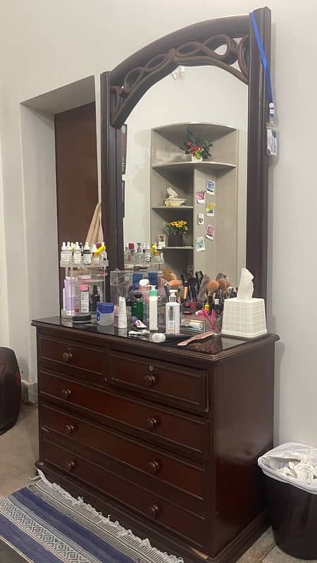 Dressing table for sale 3