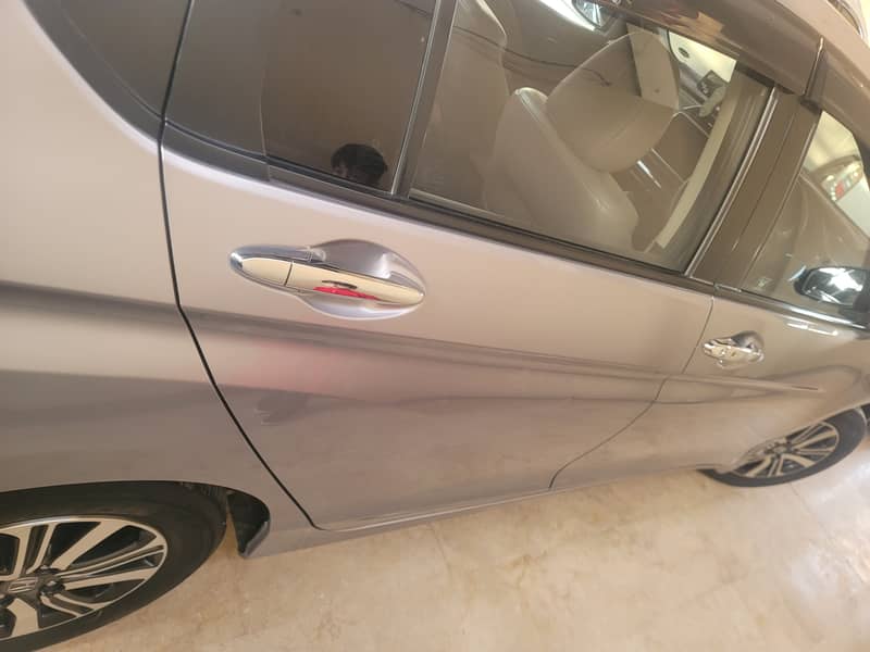 HONDA CITY ASPIRE JUST LIKE BRAND NEW CAR 1