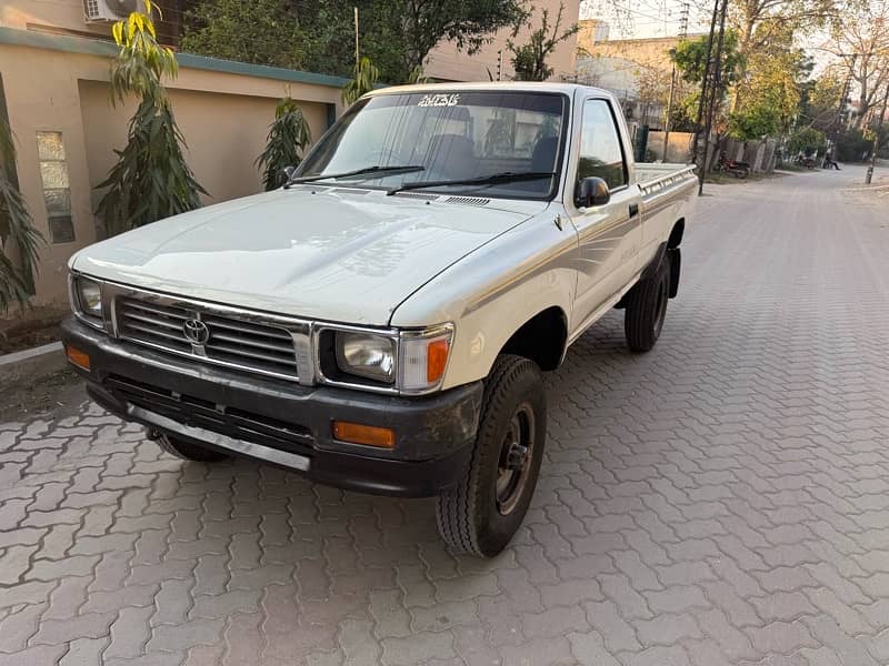 Toyota Hilux single Cabin kekra LN106 Modal 1999 1