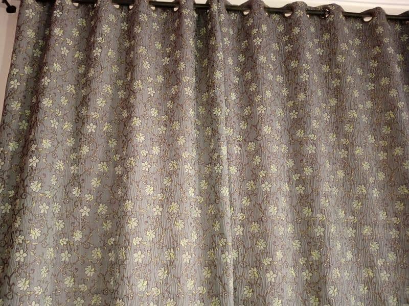 5 piece Curtain set for sale 1