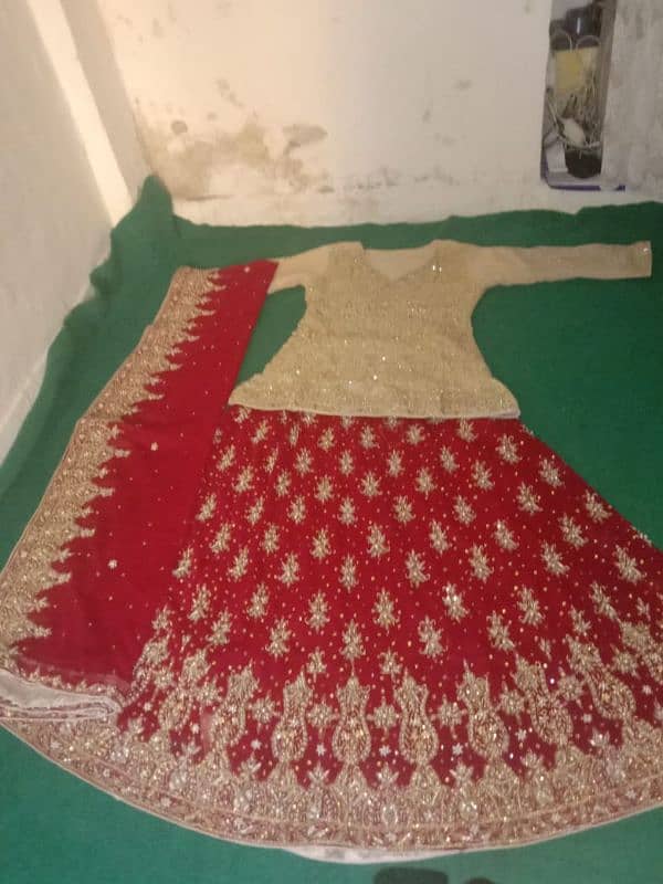 lehenga for sale available price 25000 full complete available 1