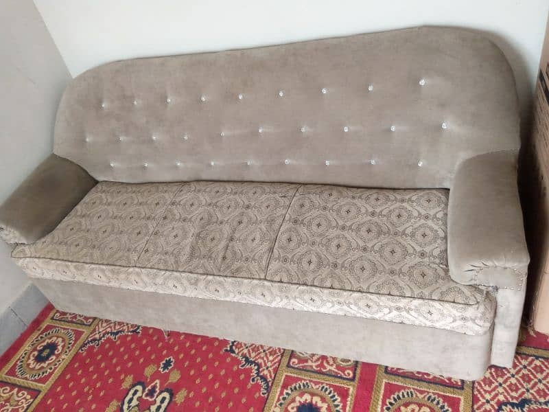 Sofa set 5 seatr Good condition 3