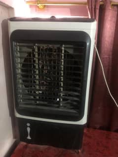 Big Room Cooler Used 9/10 Condition