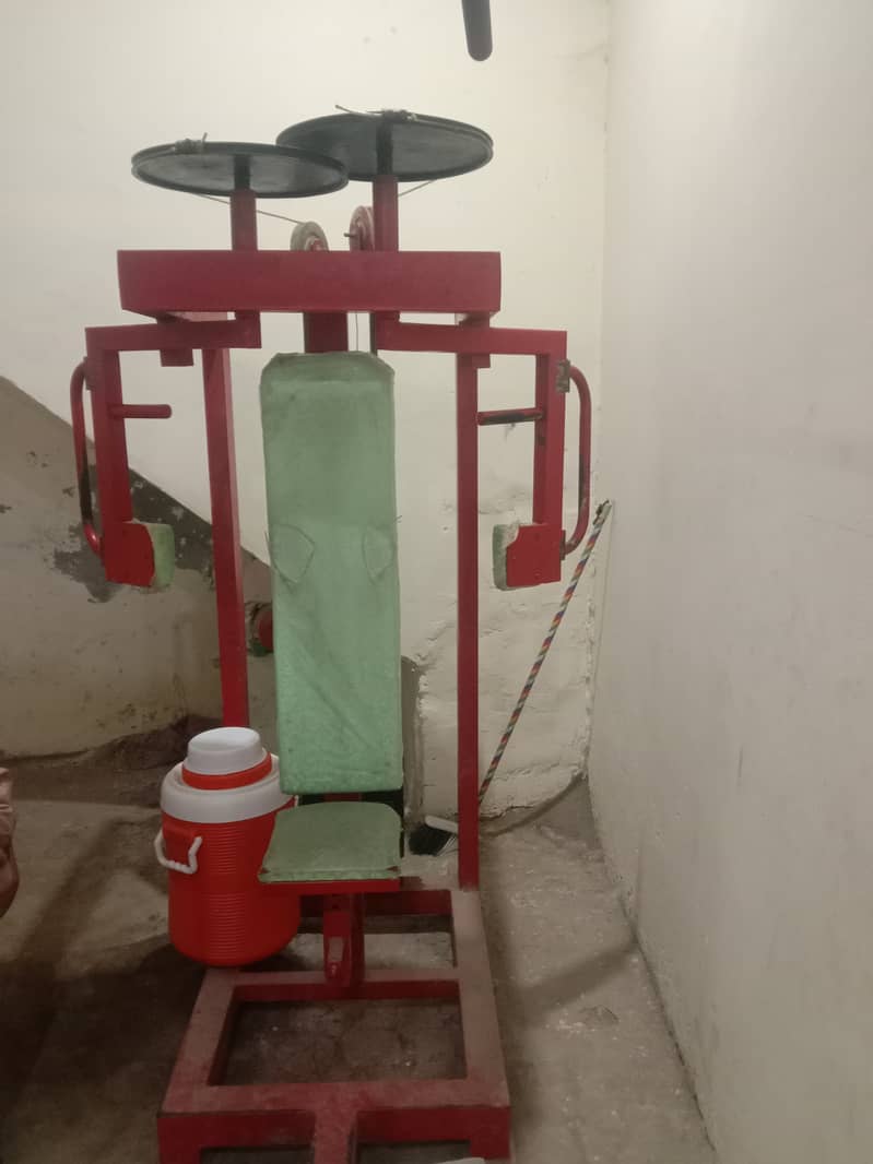 Used Gym equipments for sale 1