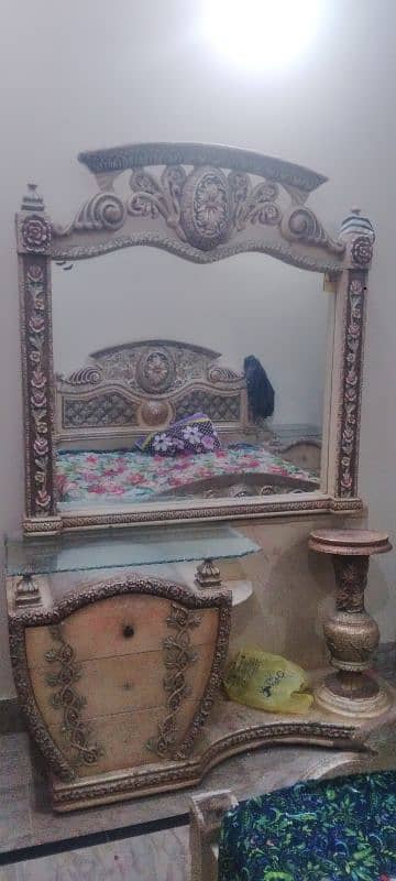 King Size Bed with 02 Side Table and Dressing Table  Urgently Sale 3