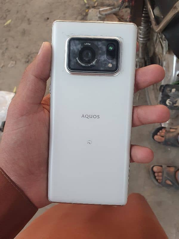 Aquos R6 non pta 12/128 snapdragon 888 5G 4