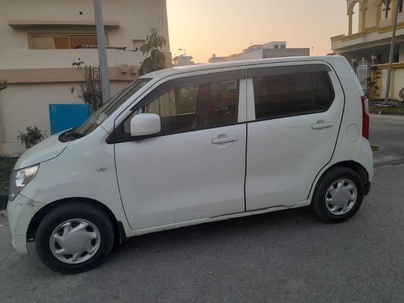 Suzuki Wagon R 2015 1