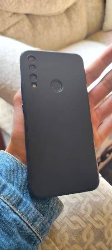 Huawei Y9_Prime 3