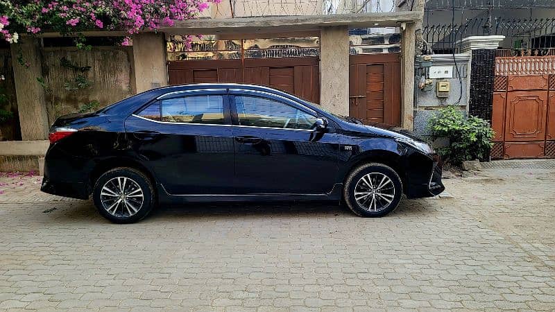 Toyota Corolla Altis X 1.6 2021 3