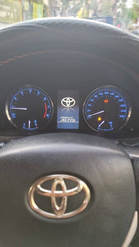 Toyota Corolla Altis X 1.6 2021 6