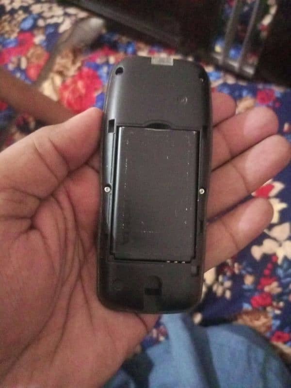 nokia bouton wala original set urget for buy plzzz contact 03133988426 3