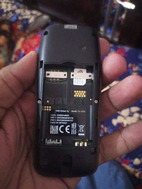 nokia bouton wala original set urget for buy plzzz contact 03133988426 4