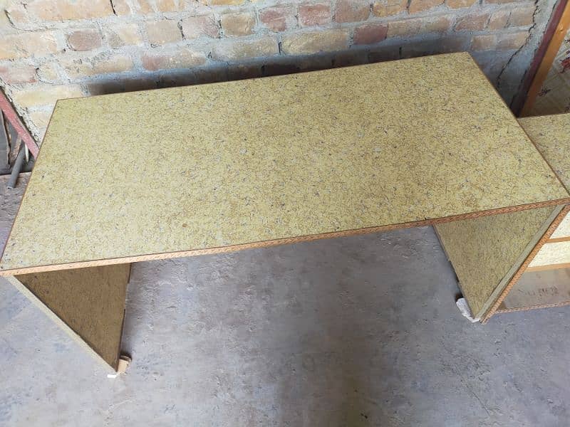 Tailoring/Iron/Stitching table for sale 7