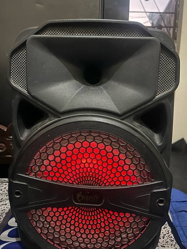 Perfect company Bluetooth Mic speaker All ok 3