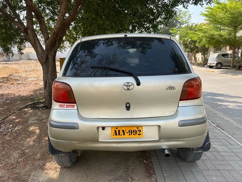 Toyota Vitz 2001 0