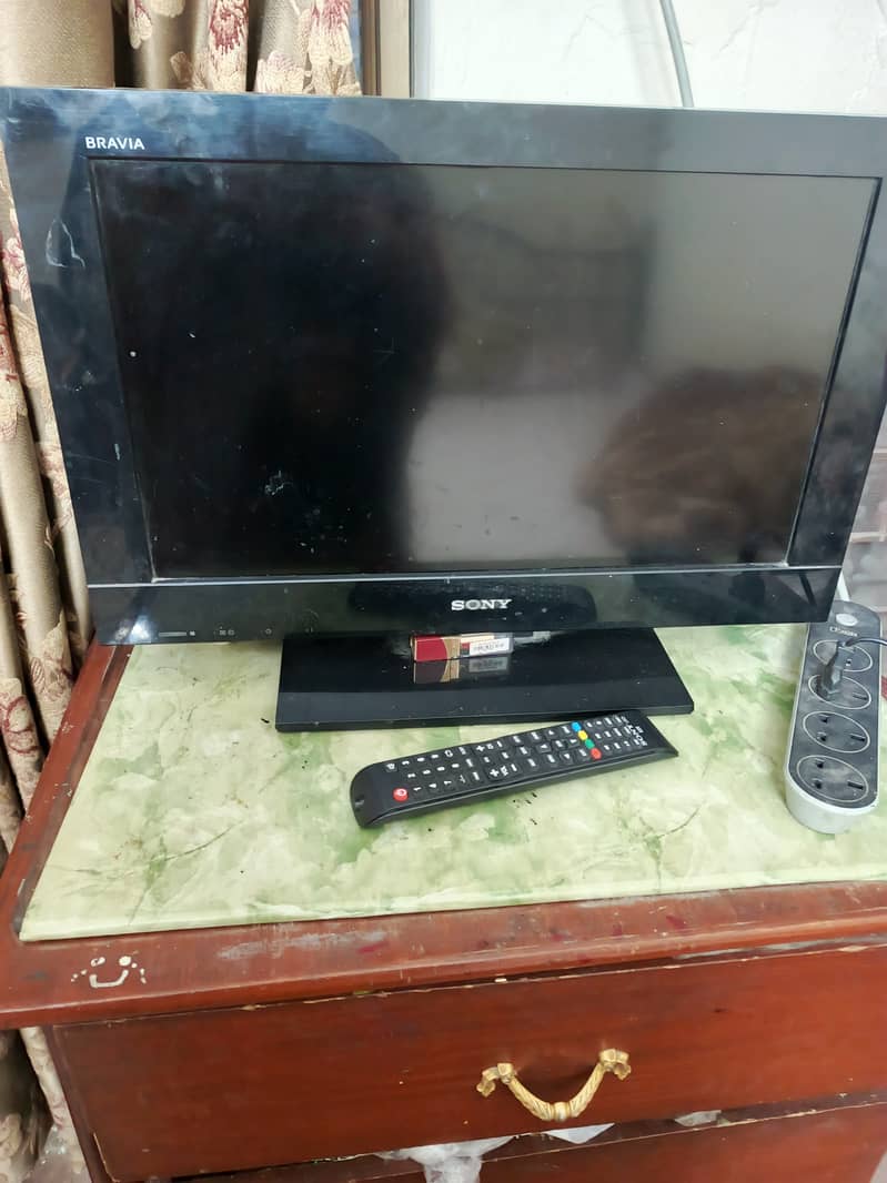 LCD TV 2