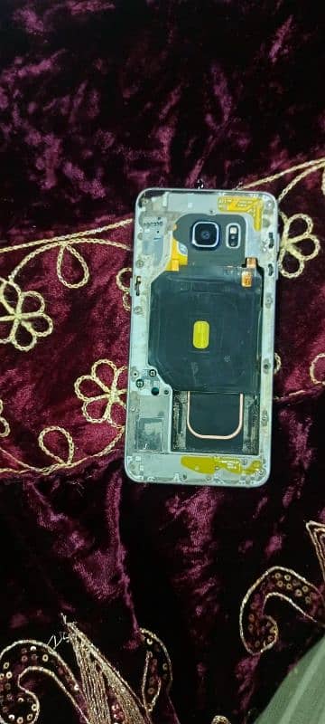 Samsung s6 screen and panel for sale good condition 1