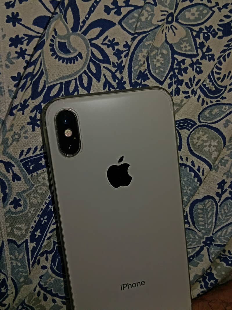 Apple iPhone X 0