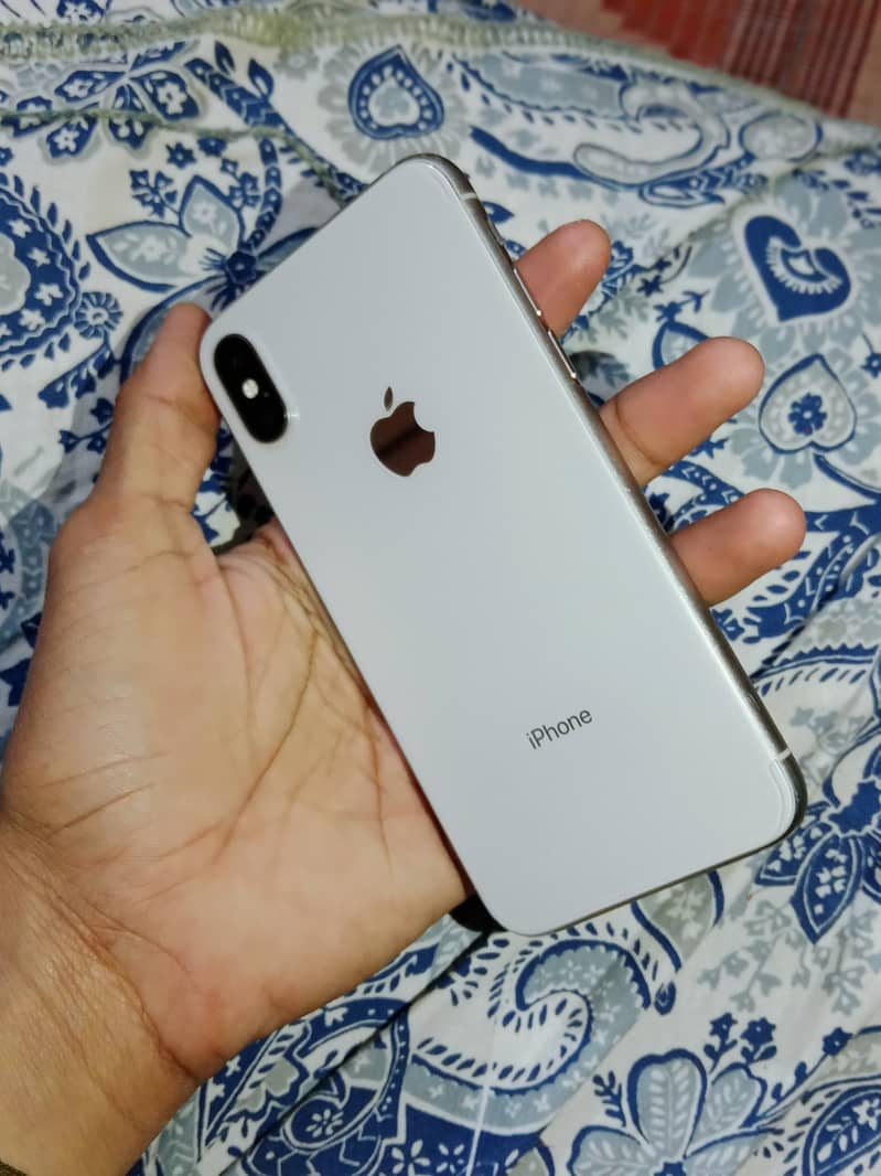 Apple iPhone X 2