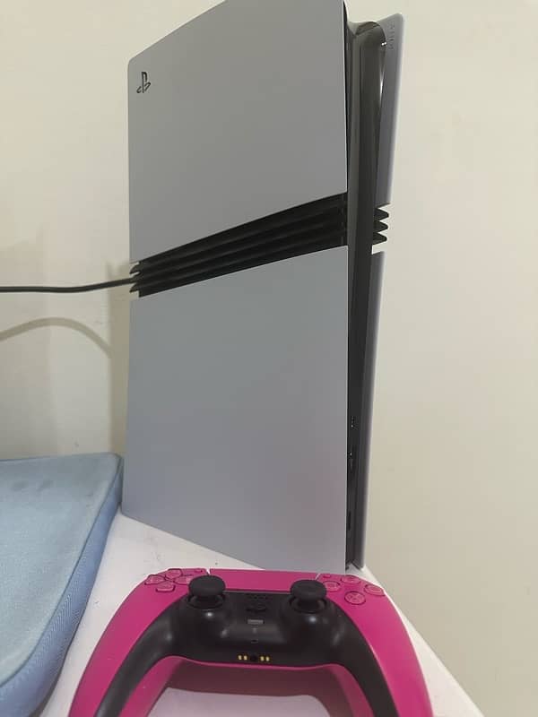 PS5 PRO (USA version) 0