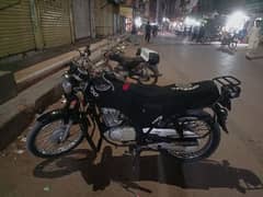 170,000 Suzuki GS 150 urgent for sale