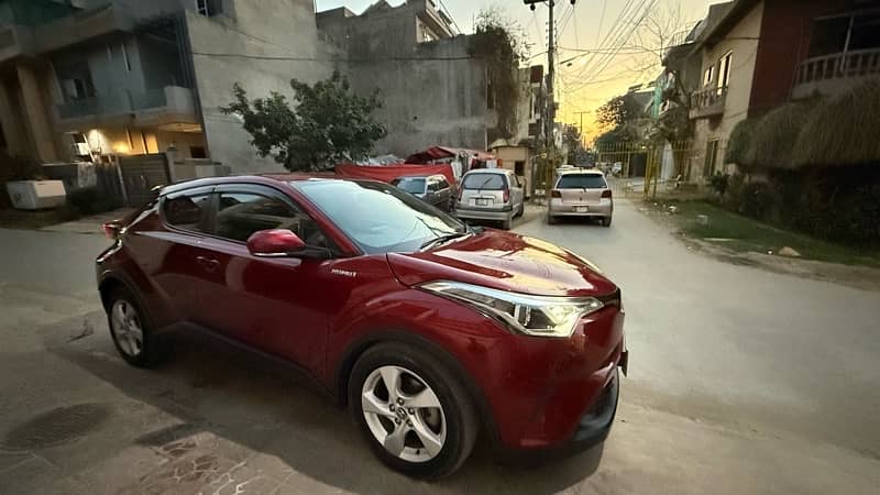 Toyota C-HR 2024 9