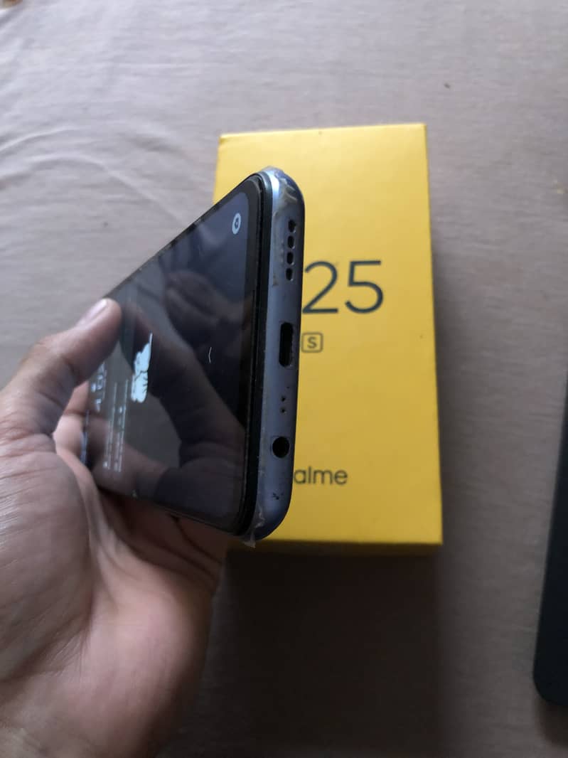 Realme C25s 5