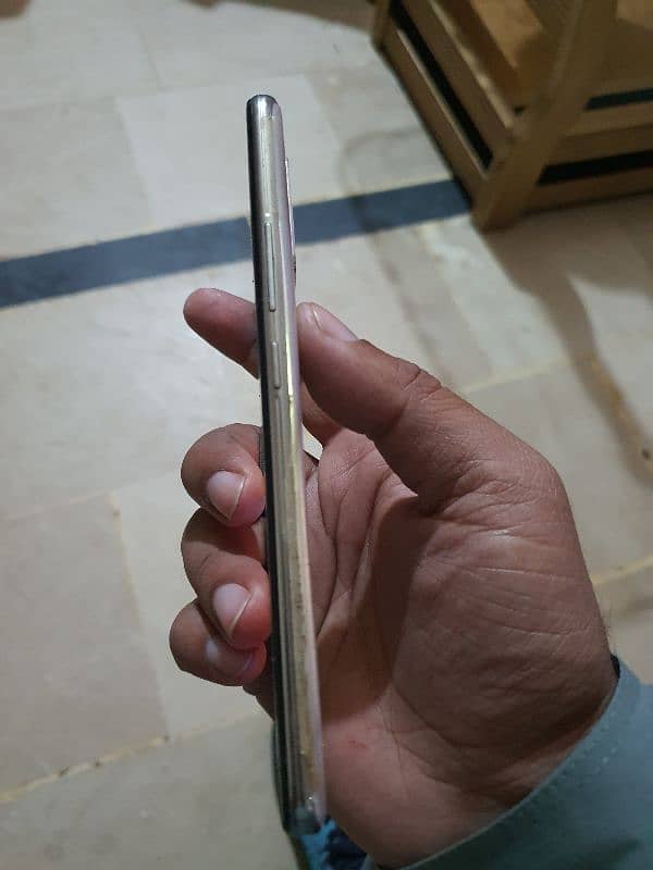 vivo v17 8/256 0