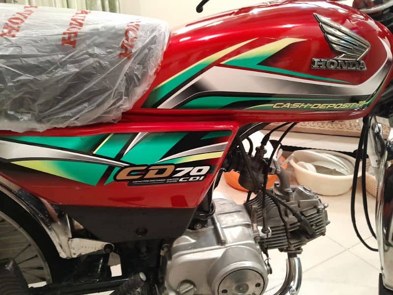 HONDA 70 PH 0-3-0-8-4-5-4-8-4-8-9 LIKE NEW BIKE 2022/21 3