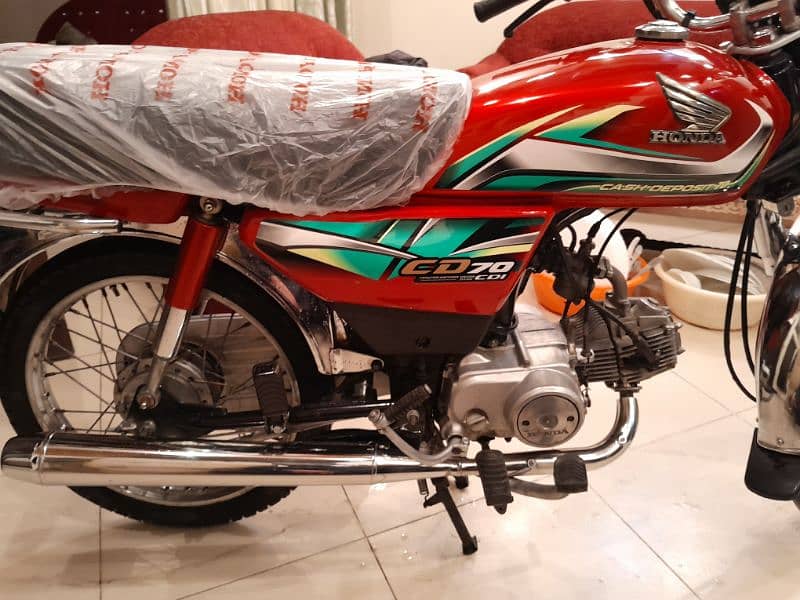 HONDA 70 PH 0-3-0-8-4-5-4-8-4-8-9 LIKE NEW BIKE 2022/21 4