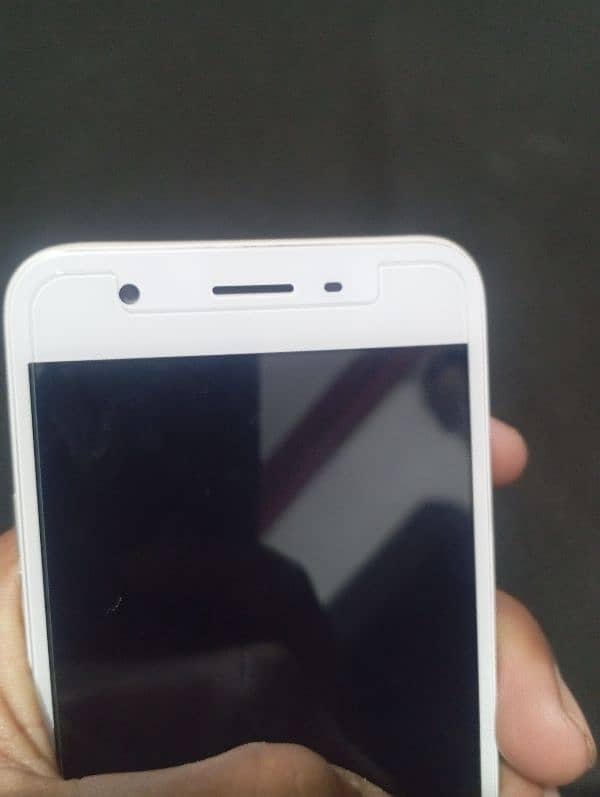 Oppo A57 7