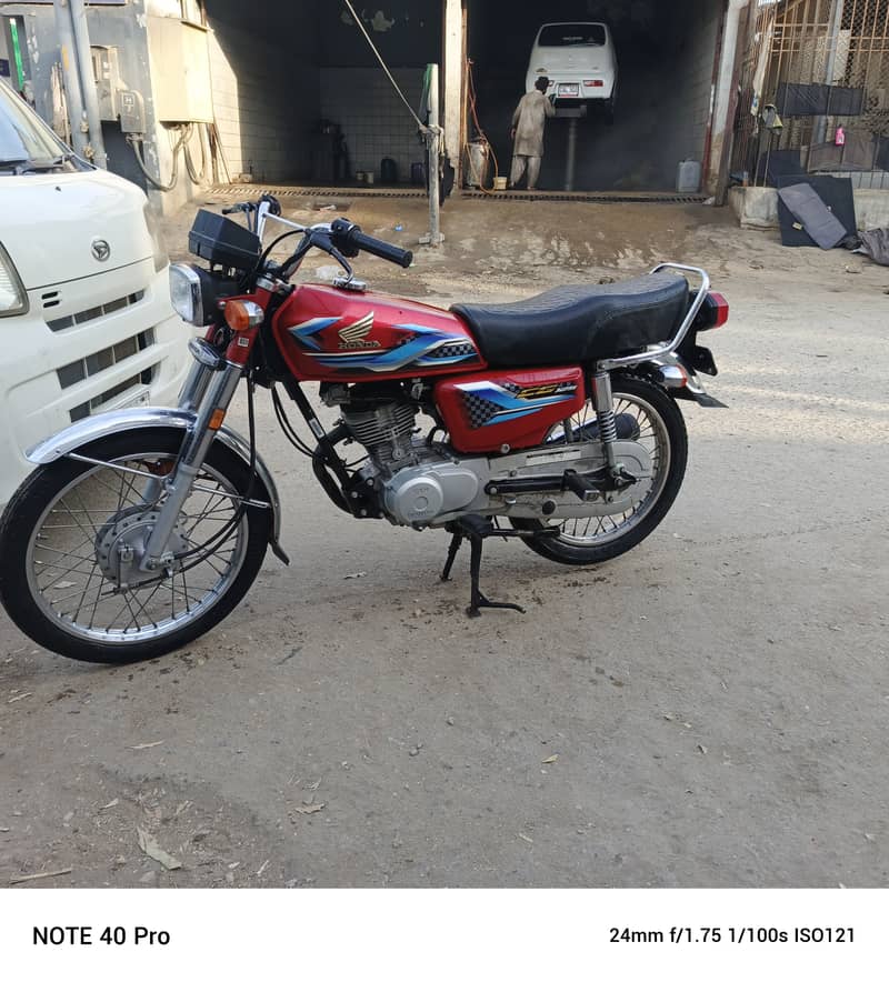 Honda CG 125 2024 6